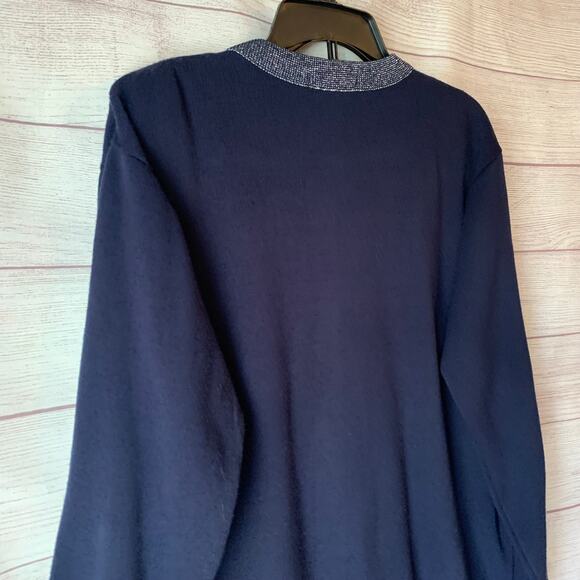 Vintage Karen Lessly Navy Cardigan Silver Metallic Thread and Rose Buttons Large - Picture 7 of 13